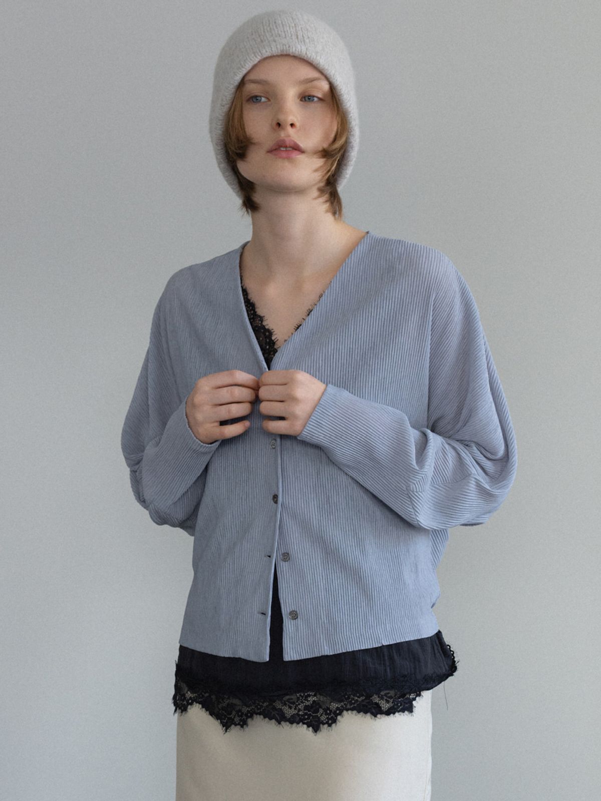 시엔느(SIENNE) Kali Pleats Cardigan (Pale Gray)