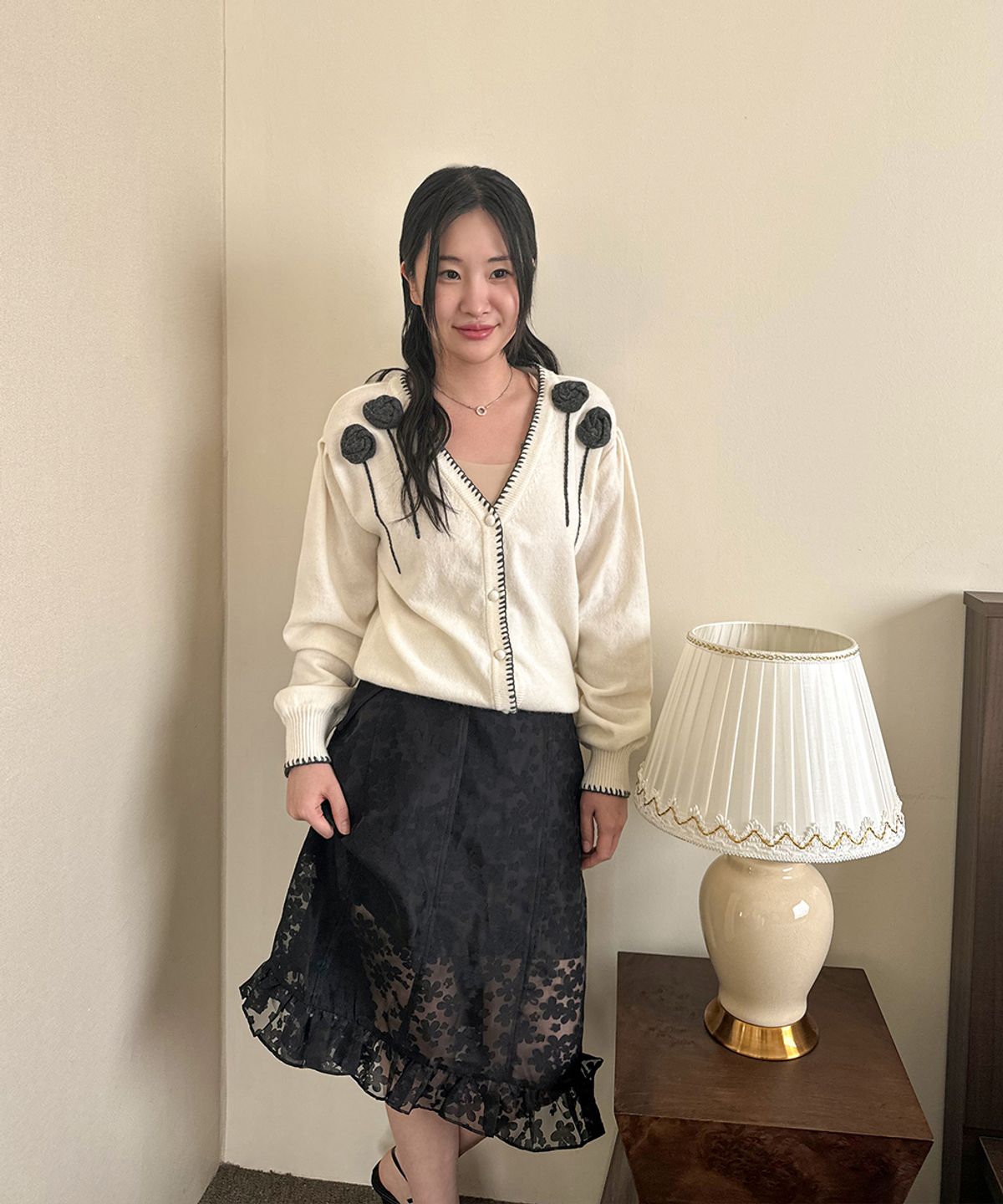 시눈(SINOON) Flower Sheer Skirt (Black)