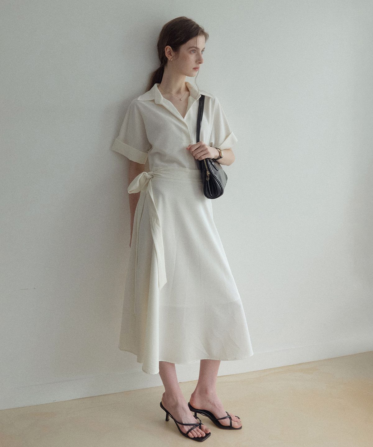 르나브(LENAV) Linen Snap kara one-piece (아이보리)