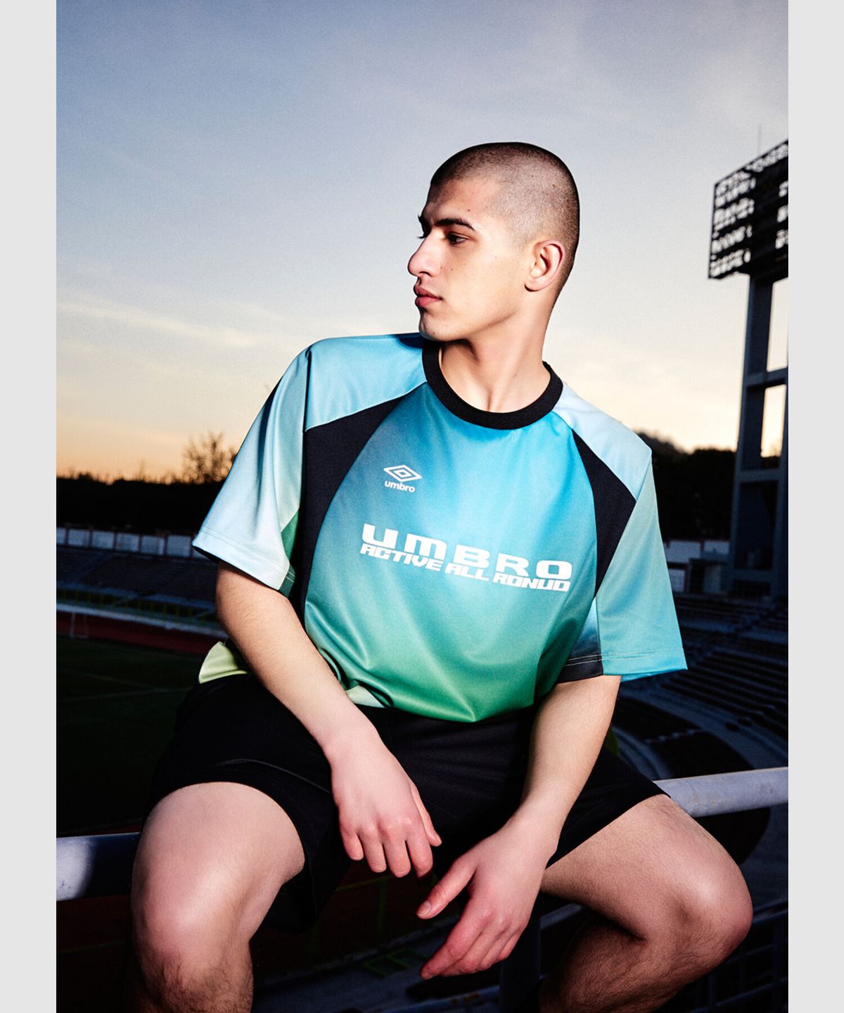 엄브로(UMBRO) 올라운드 기능성 반팔 게임 셔츠 그린 UR121SRS39