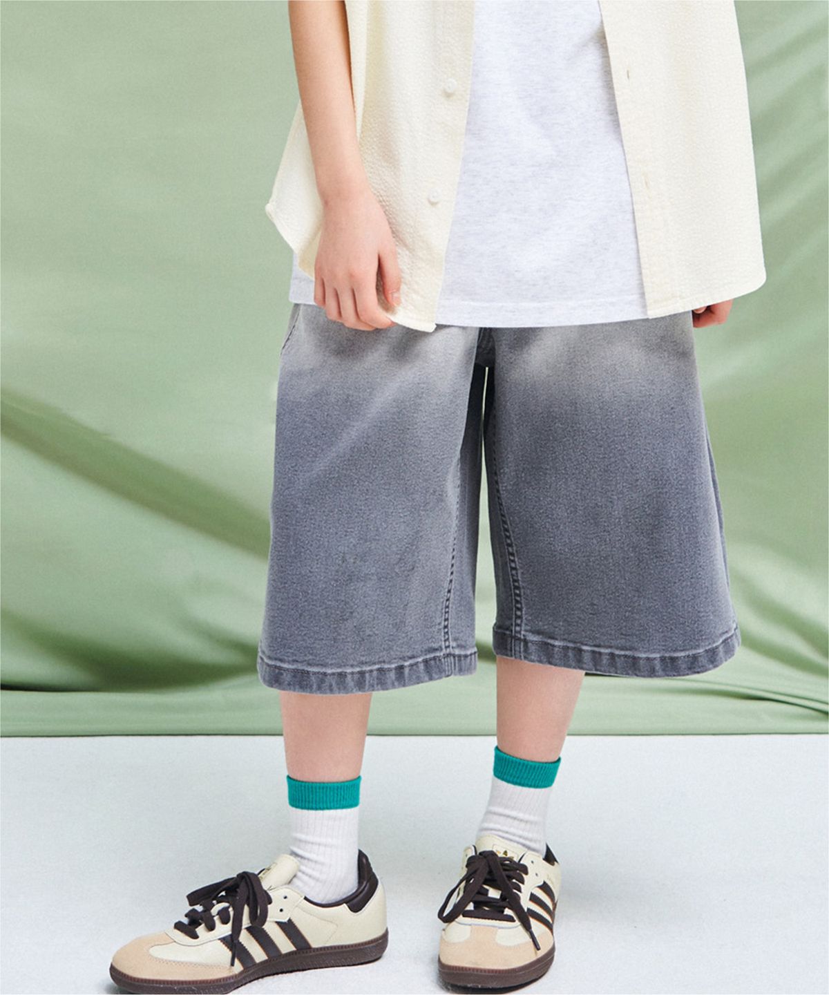 커버낫 키즈(COVERNAT KIDS) 그라데이션 버뮤다 데님팬츠 그레이 CK2602IS50GR