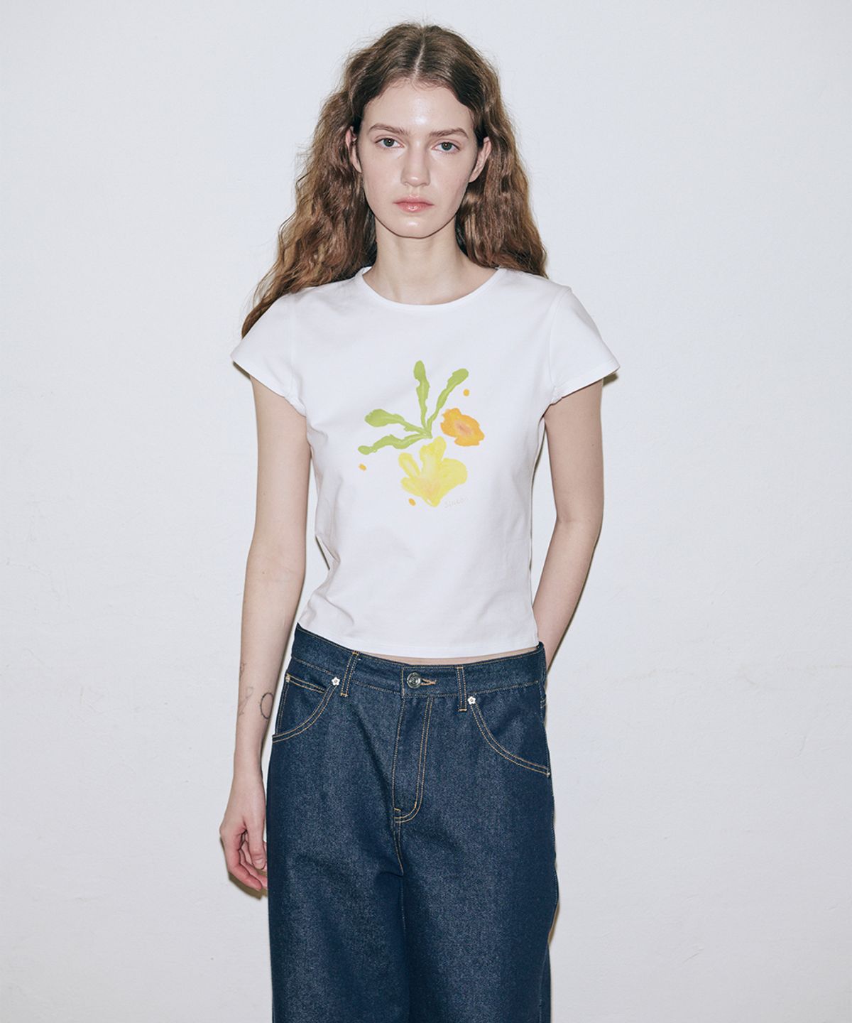 시눈(SINOON) SN Yellow Blossom T-Shirt (White)