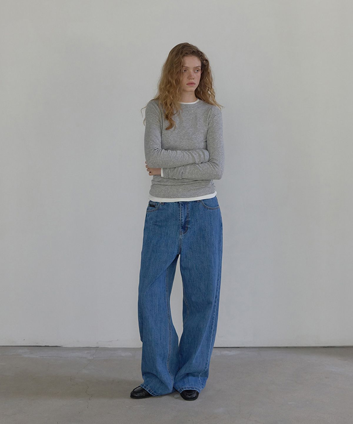 론크(LONQUE) LONQUE SEMI WIDE FIT DENIM PANTS_JEANS (MEDIUM BLUE)