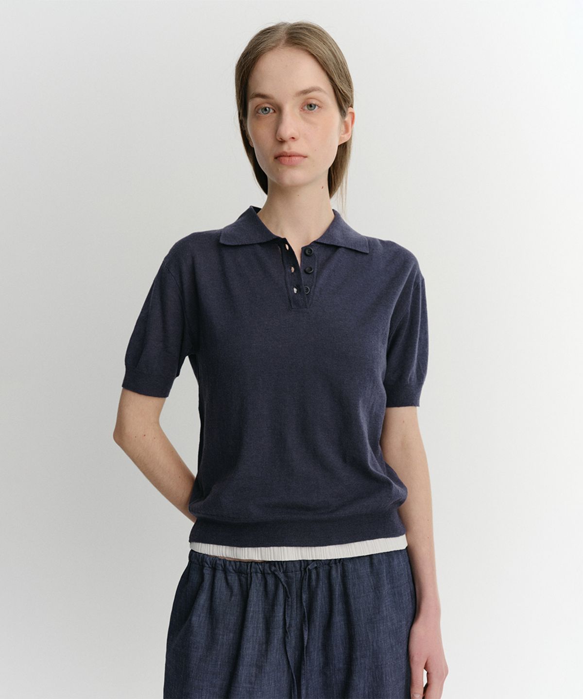 이아(EAAH) COLLAR KNIT TOP (NAVY)
