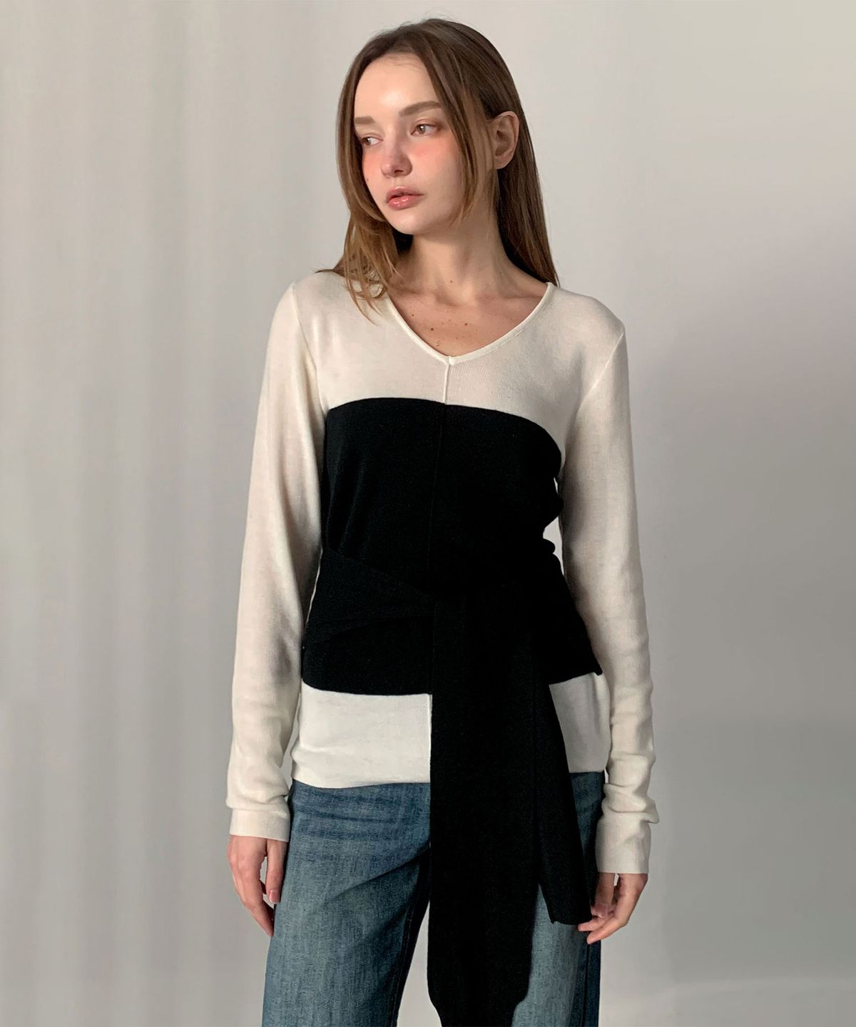 바스카라(VASCARA) Milla Color Block V-neck Knit (2colors)