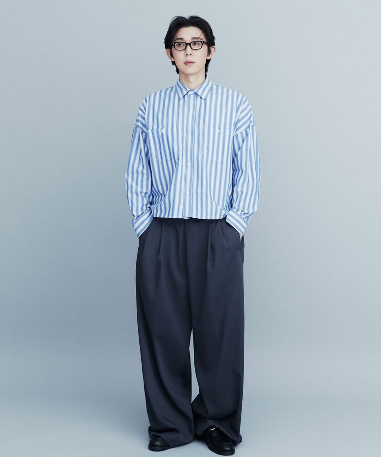 Buckle pants / NAVY