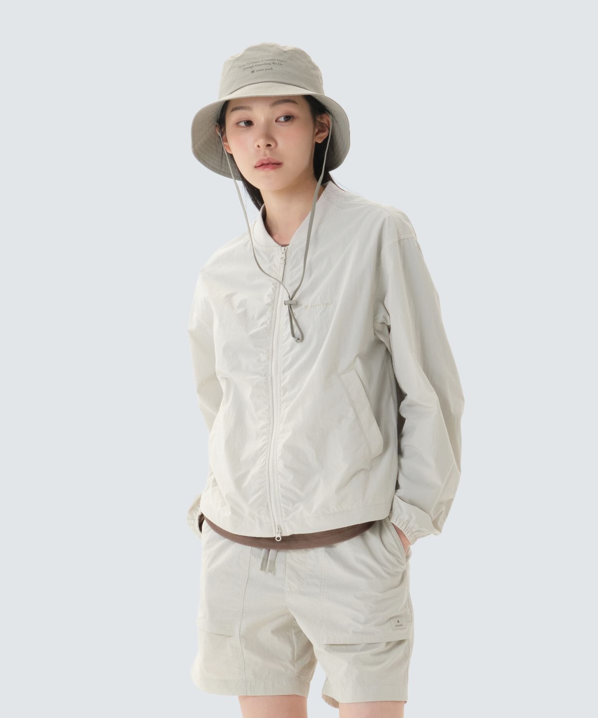 스노우피크 어패럴(SNOWPEAK APPAREL) 경량 타슬란 여성 봄버 자켓 (S26MWLWB55) Light Beige