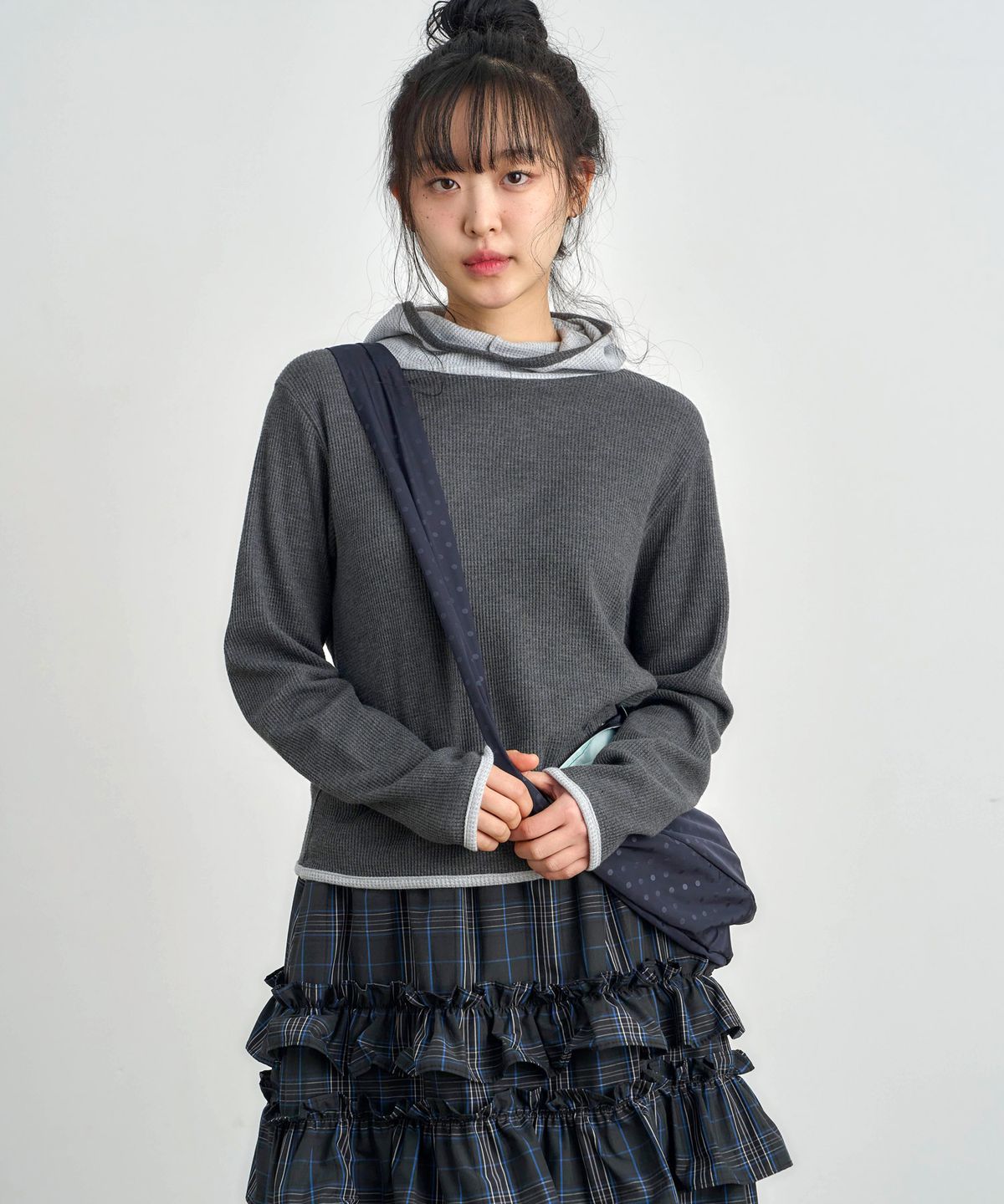 키지코(KIJIKO) ke308-Balaclava Waffle Hoodie Charcoal