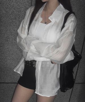 오버핏 시스루 긴팔 셔츠 화이트