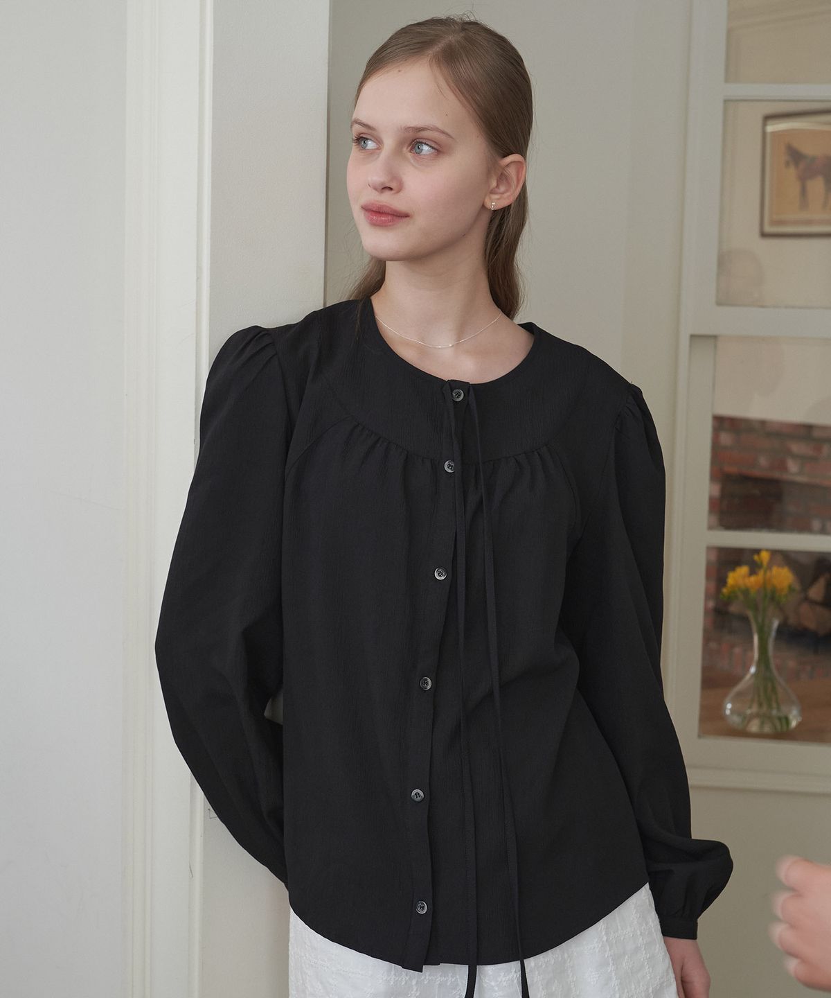 플로브(FLOVE) DRAPING VOLUME BLOUSE_BK