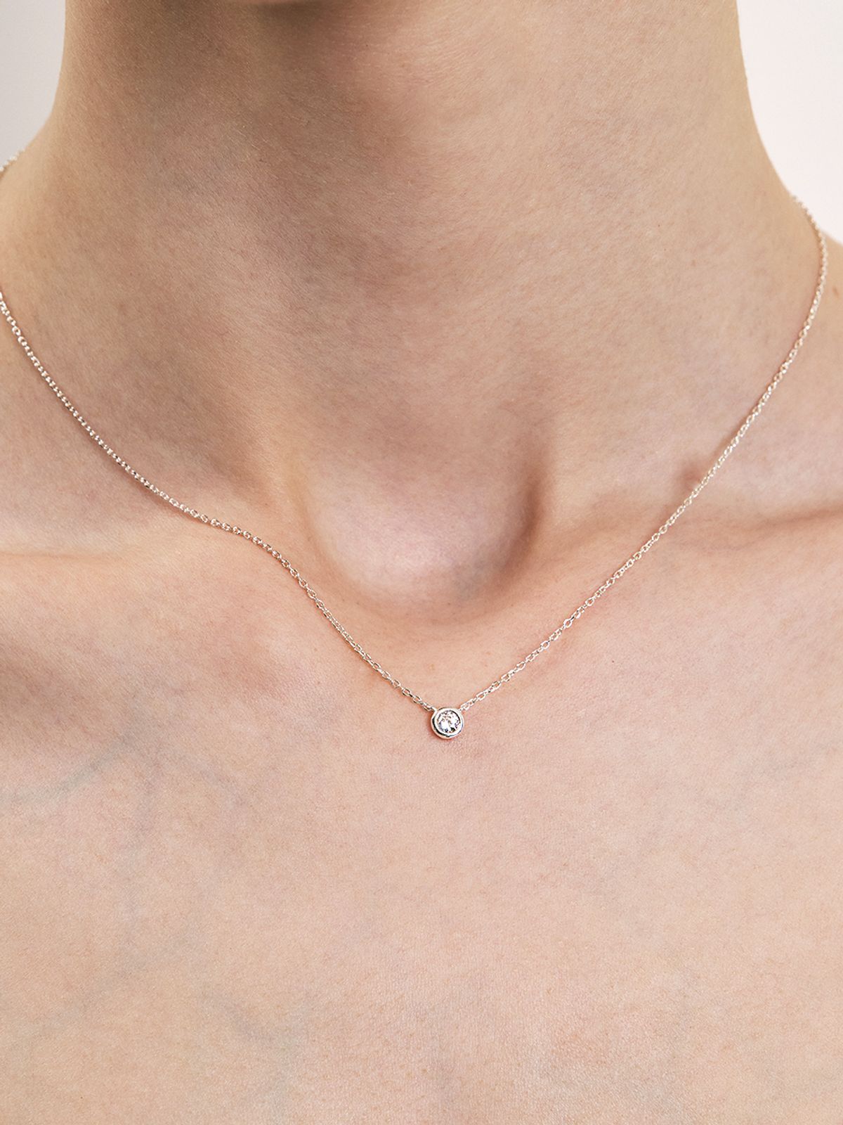 헤이(HEI) [sv925] solo bezel round necklace