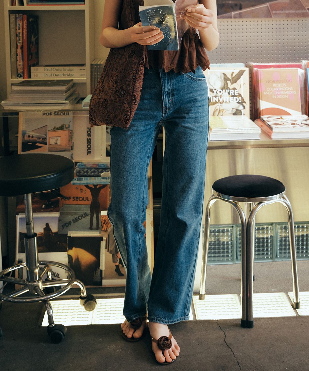 그린버터(GREENBUTTER) Essential Boots-Cut Jeans (Deep blue)