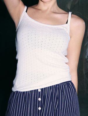 로웰 아일렛 니트 슬리브리스(아이보리)