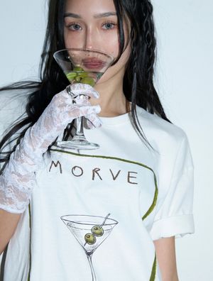 올리브 그래픽 티셔츠