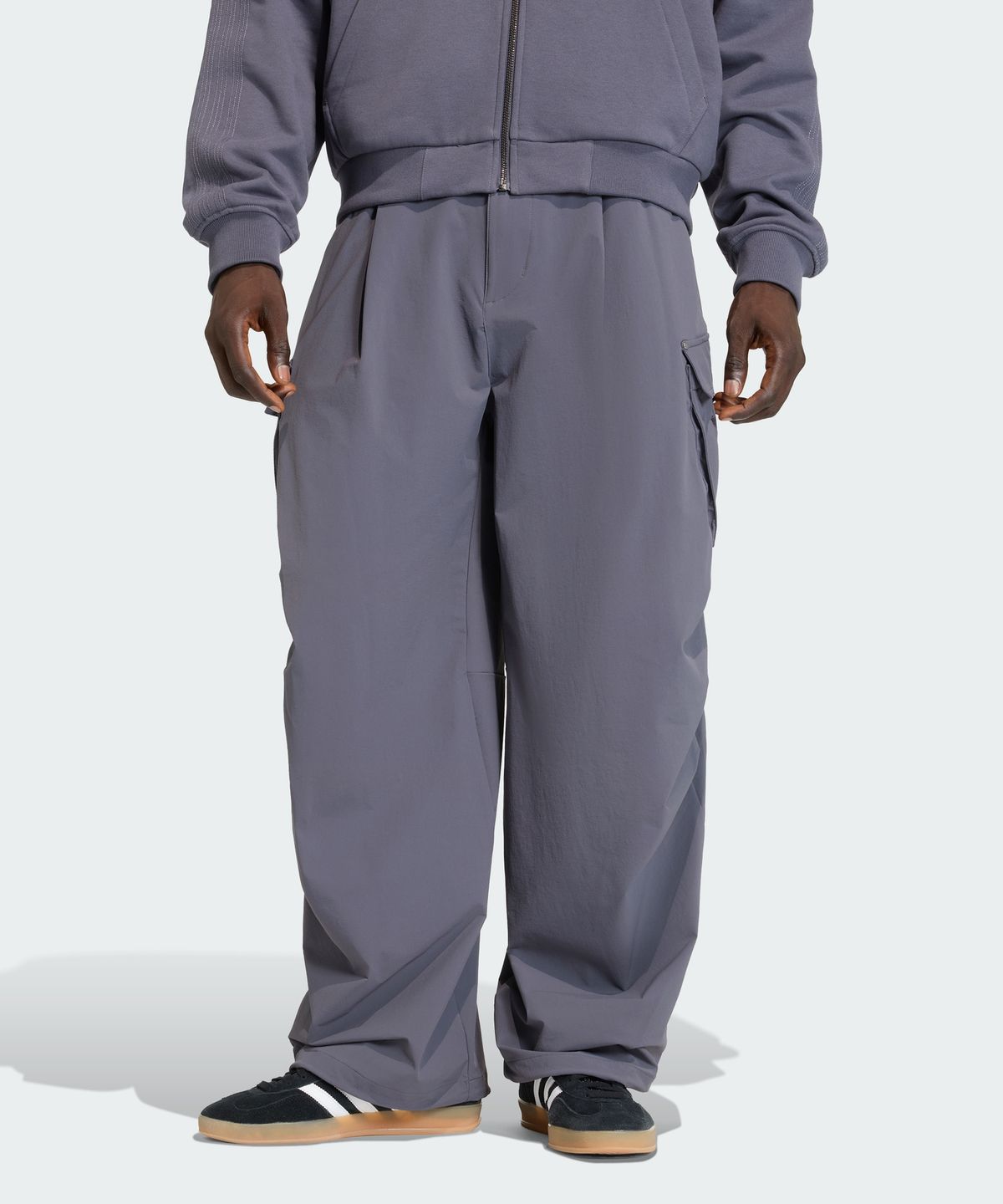 아디다스(ADIDAS) 프리미엄 에센셜 유틸리티 카고 팬츠 KD3908