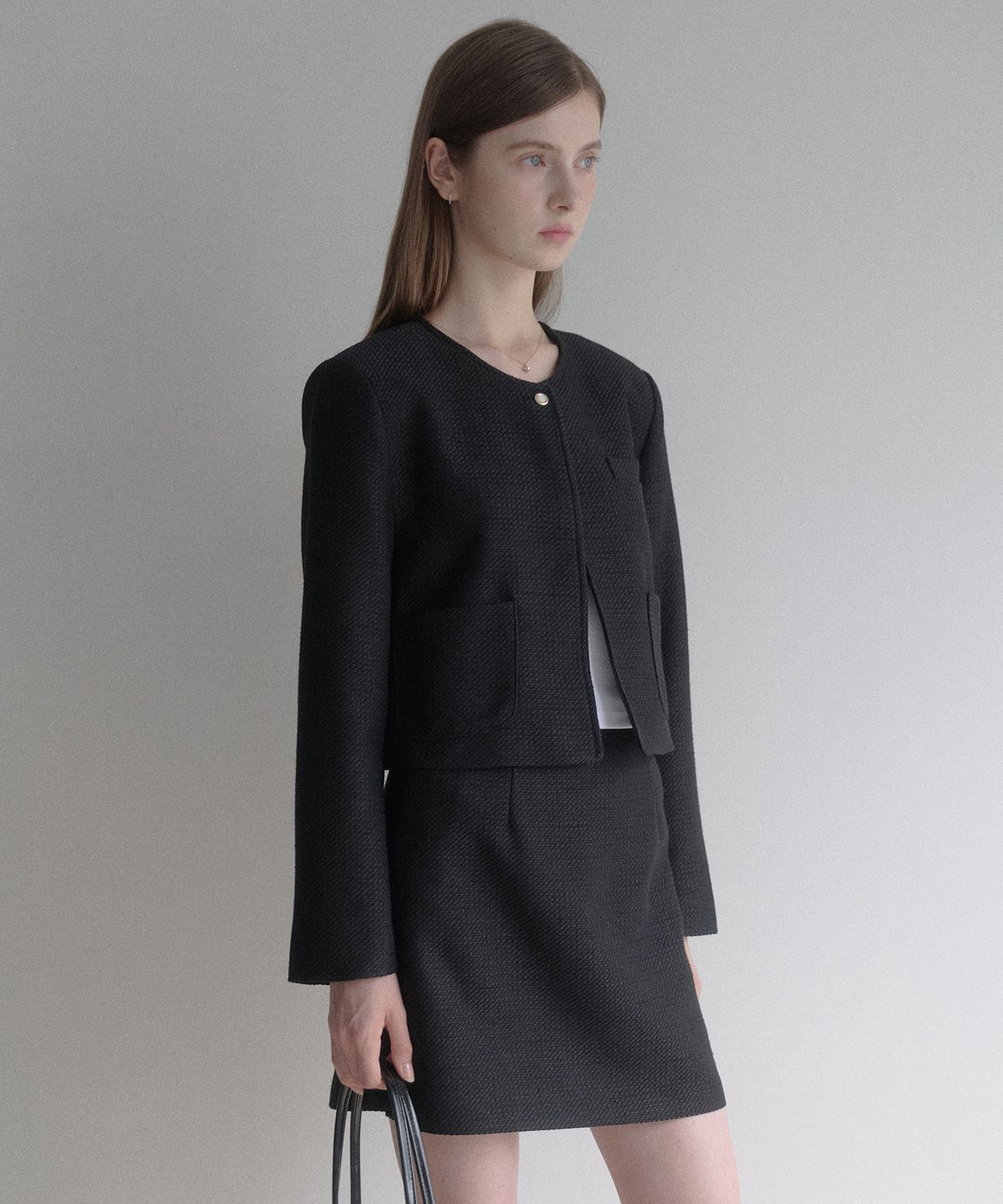르나브(LENAV) One tweed Long Sleeve Crop jacket (블랙)