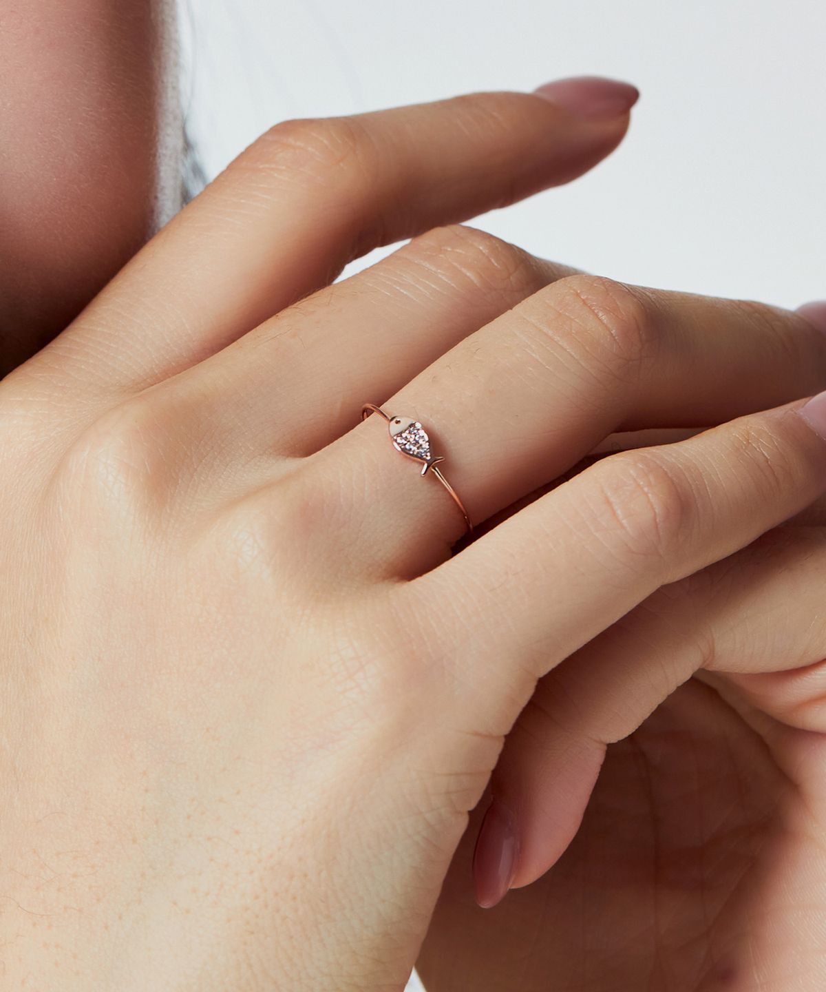 엘렌쥬얼리(HELENE JEWELRY) 14K 다비 큐빅 물고기 미스 링 금 실 반지
