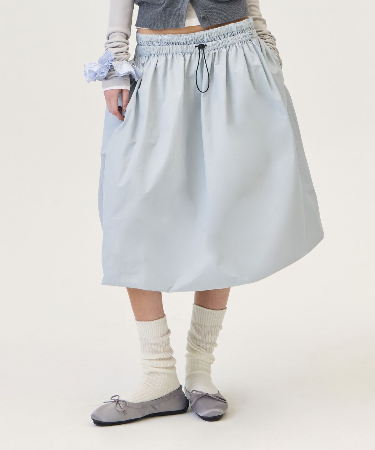 그로브(GROVE) ELO MIDI SKIRT (LIGHT BLUE)