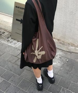 빅 로고 라이트 쇼퍼백_브라운