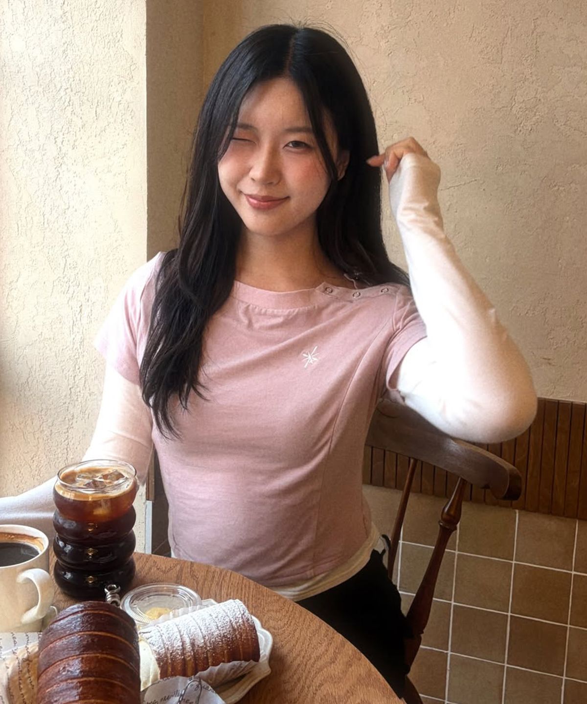로우그(RAWGUE) 버튼넥 레이어드 롱 슬리브_더스티핑크