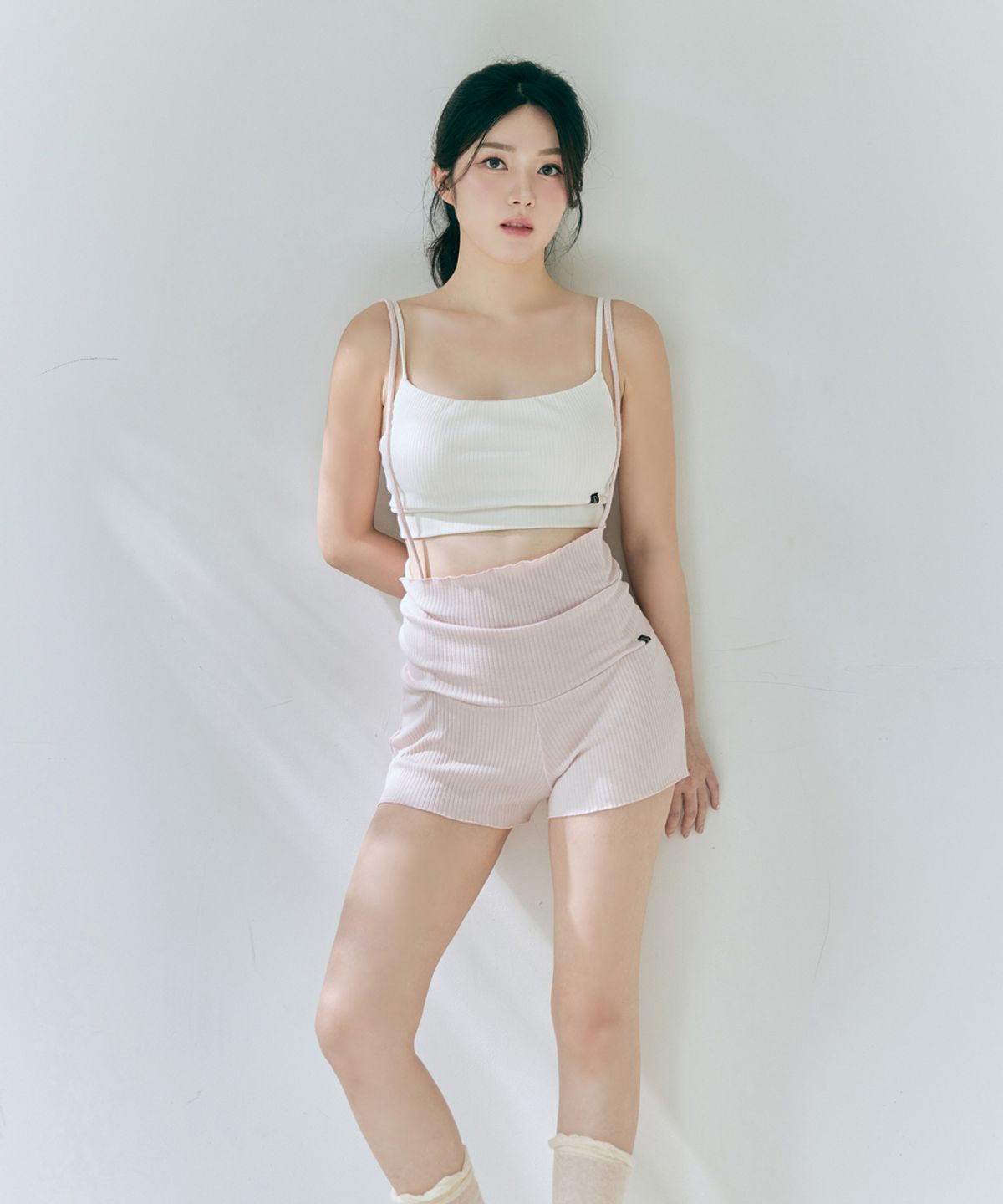 포리즈(PORRIZ) [데이지 웜업 팬츠_밀키핑크] 멀티스트랩 골지 커버업 쇼츠