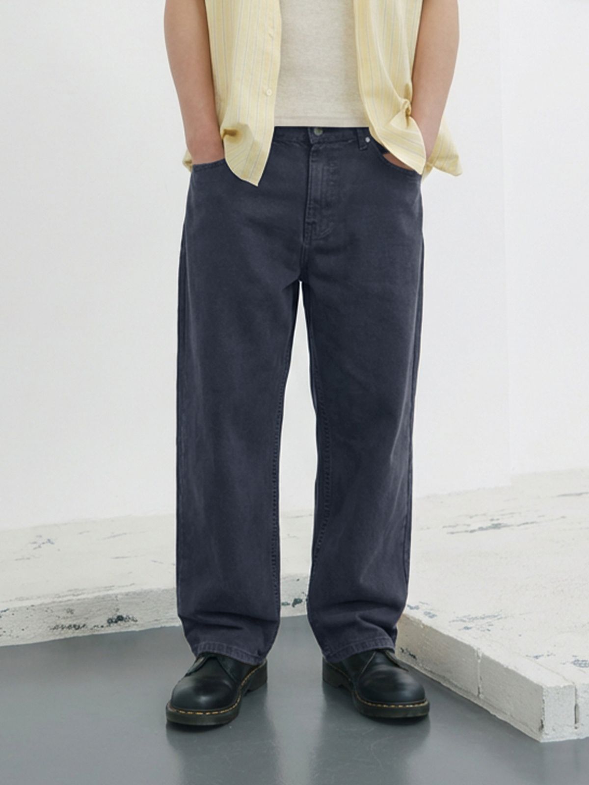 기준 맨(KIJUN MEN) Garment Dyed Classic Pants Navy