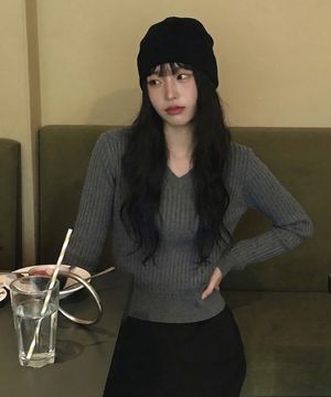 리브드 슬림 브이넥 니트_그레이
