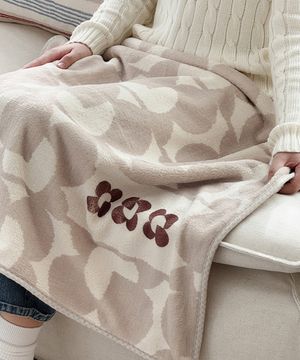 하프그리드 지아트 포그니 블랭킷 캠핑 무릎담요 양면 겨울