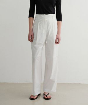 SS HIGHWAISTED TUCK PANTS (WHITE)