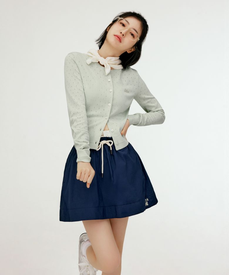 [신예은PICK] (W) 로고 스트링 나일론 플레어 스커트 네이비
