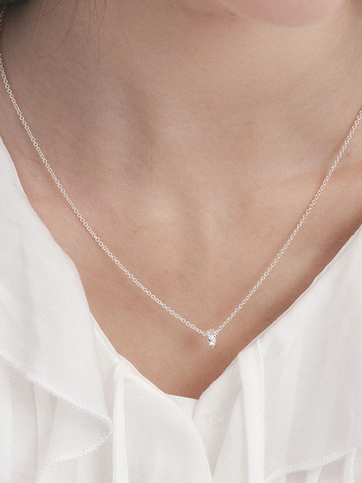 앵브록스(ENGBROX) harpar cubic necklace