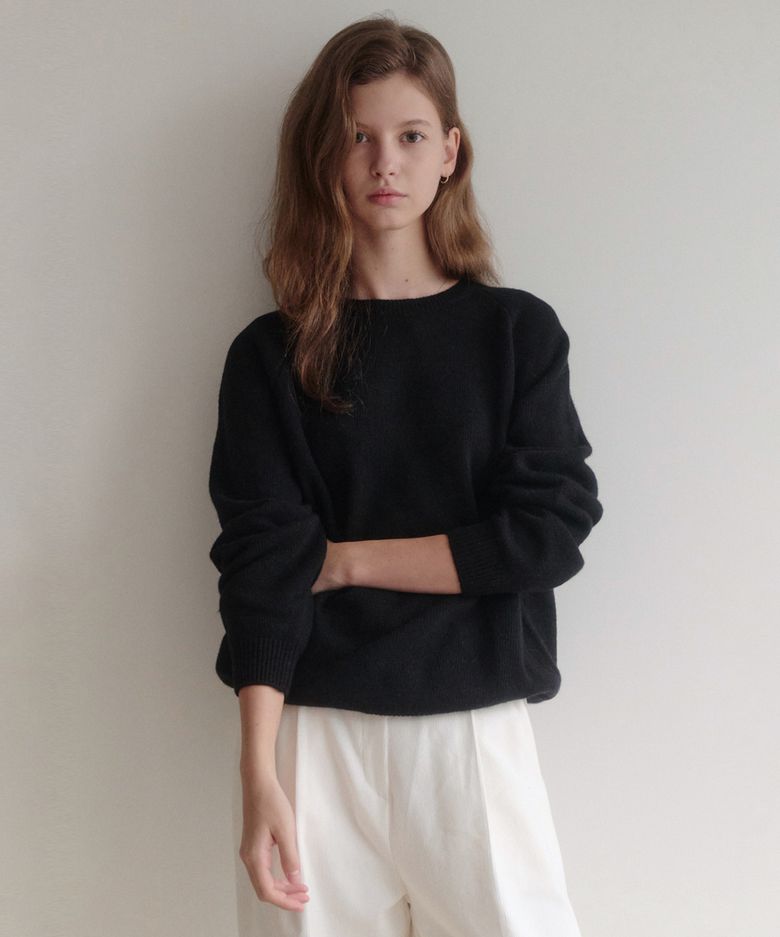 esy cashmere round knit (블랙)