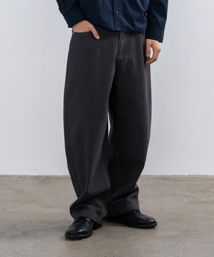 [데일리룸PICK] 배럴핏 커브드 와이드팬츠_차콜