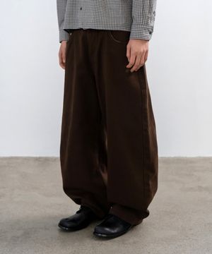 [데일리룸PICK] 배럴핏 커브드 와이드팬츠_브라운