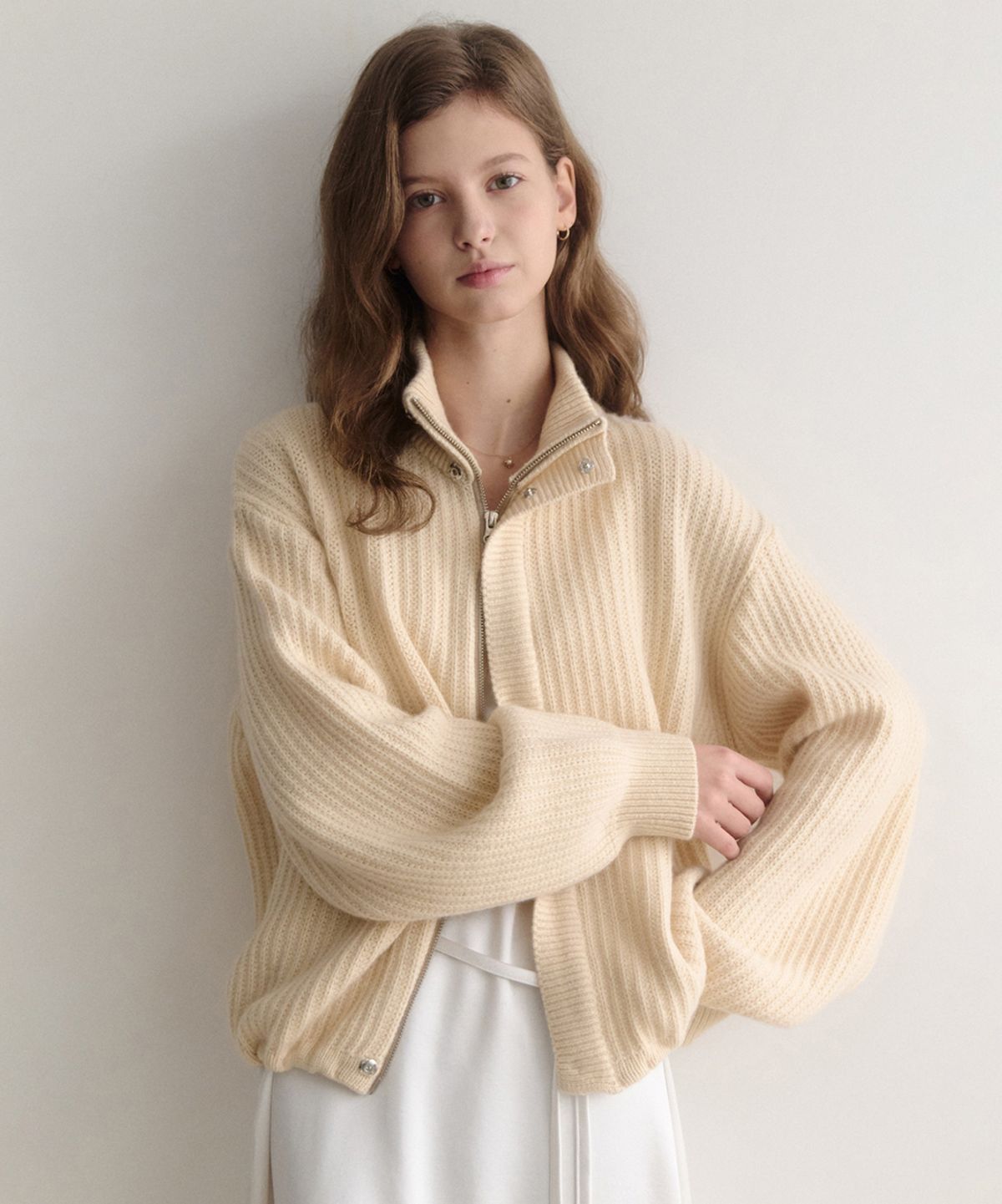 르나브(LENAV) esy cashmere half knit zip up (버터)