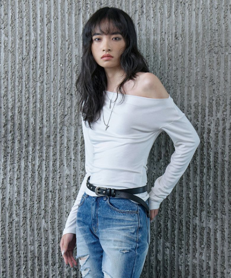 Off-shoulder draped long-sleeve T-shirt (Ivory) / 26SPTS004IV