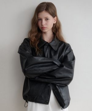 Les 포켓 레더 봄버 블루종(black)