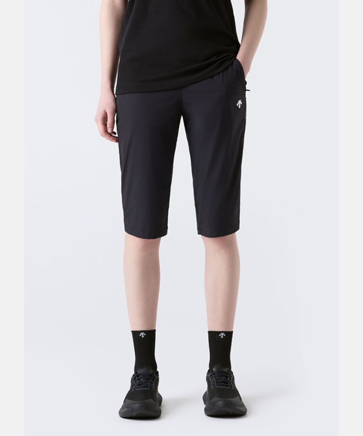 데상트(DESCENTE) 스위스 트라이애슬론 쿨링 7부 팬츠 블랙 SR223IPT42