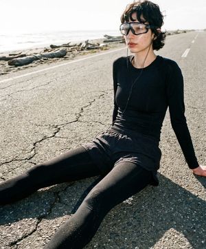 크루넥 베이스 레이어 롱슬리브 블랙