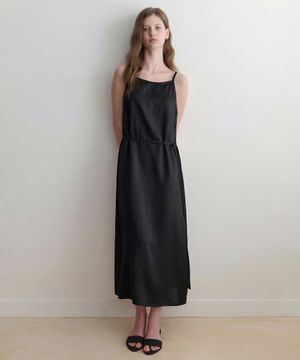 les satin one-piece (black)