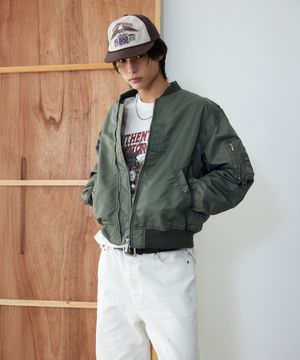 [ICONIC] 할리 오리지널 MA-1 자켓 카키_HH16103001