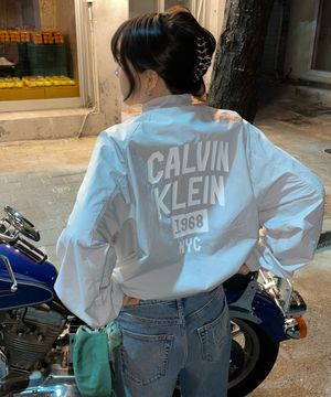 [Capsule] 인더시티 콘트라스트 스티치 윈드브레이커 그레이 4RF523G QBW