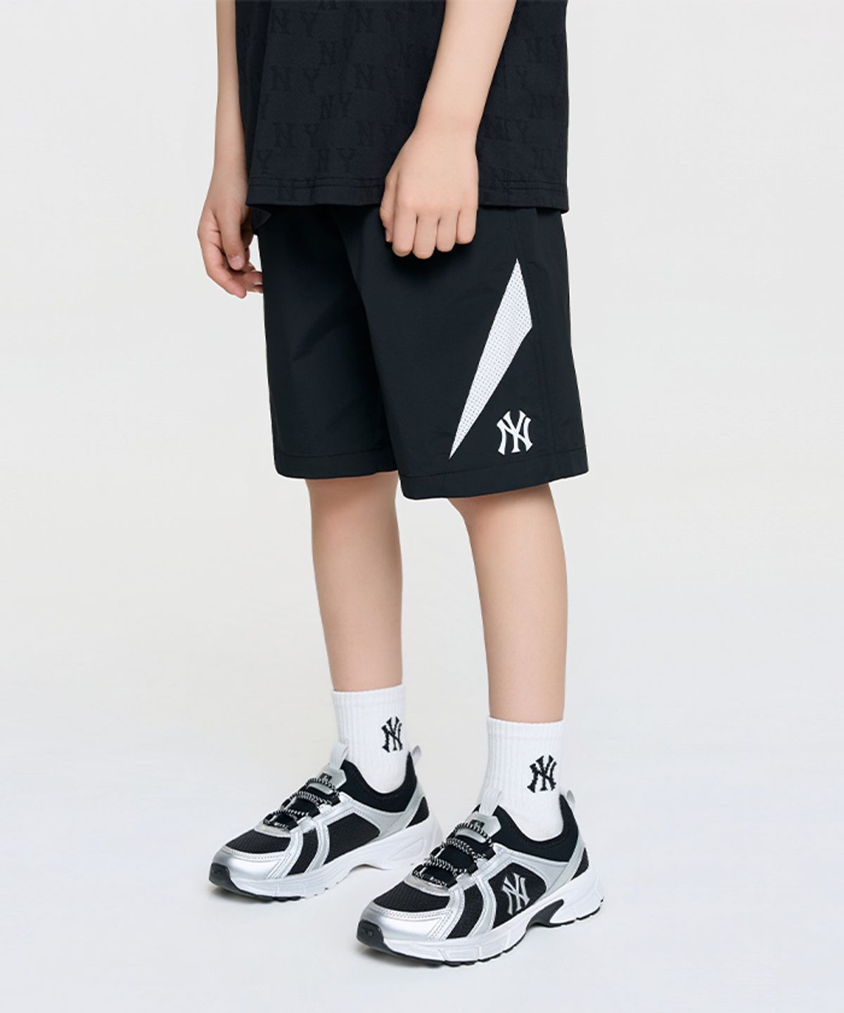엠엘비 키즈(MLB KIDS) 스포티브 바시티 메쉬배색 5부 팬츠 NY (Black)