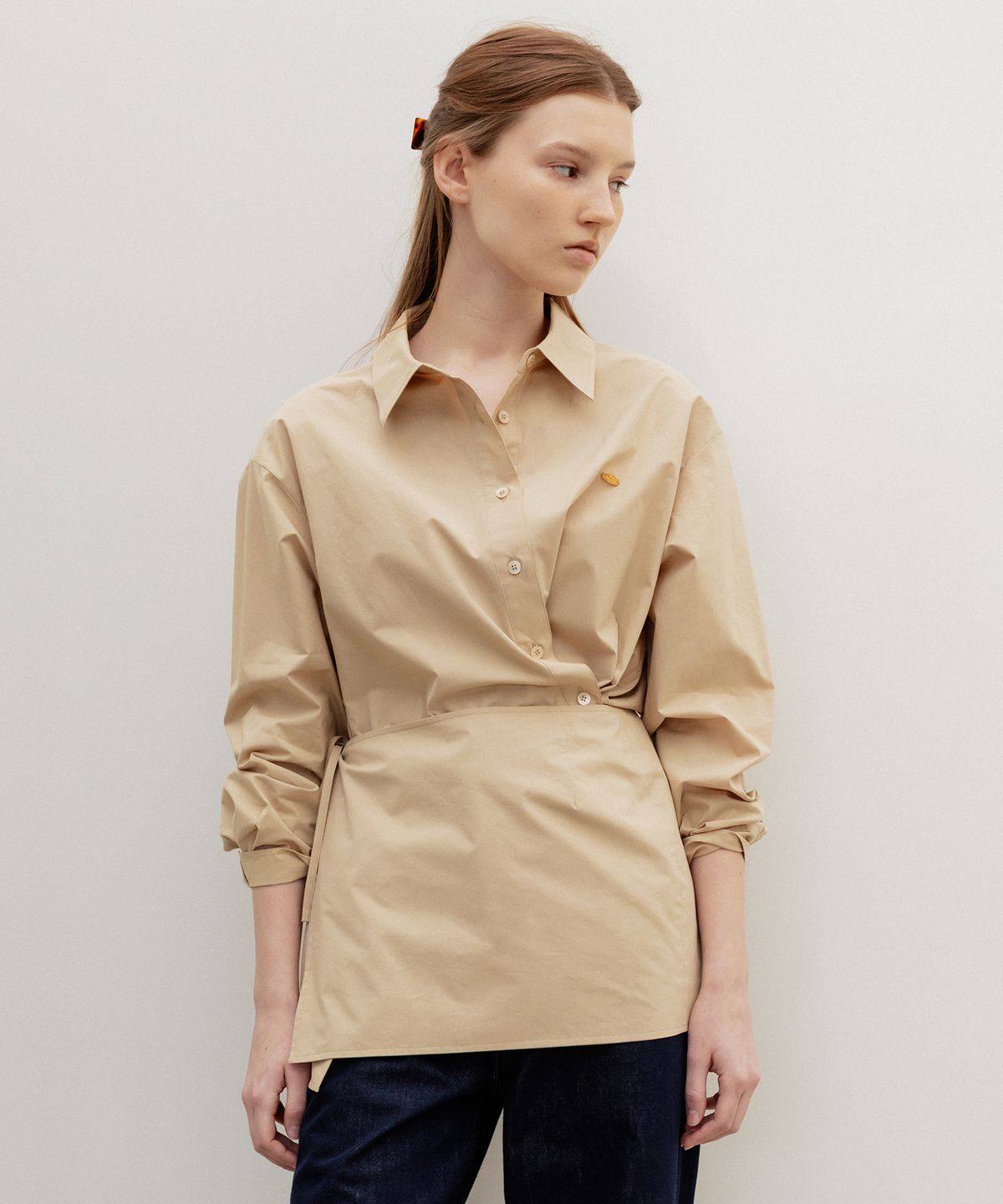르메메(LEMEME) Aube Scarf-Wrap Shirt Beige