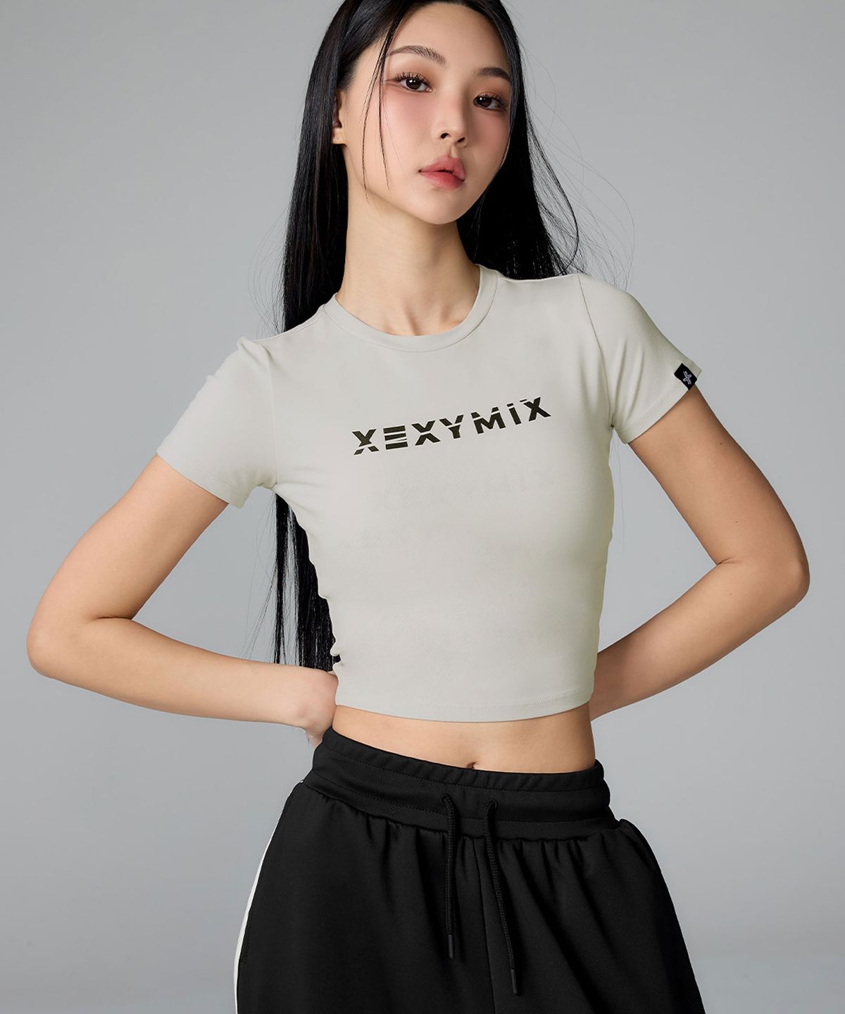젝시믹스(XEXYMIX) 헤바 크롭탑 XA5203T