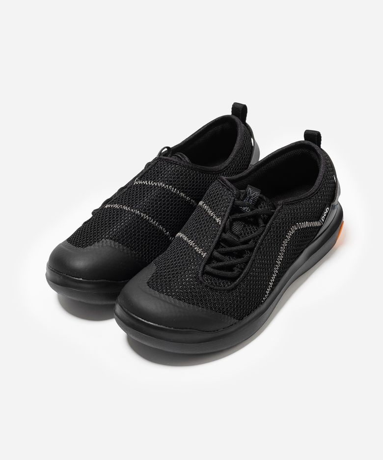 클래쉬 핏 스니커즈(BLACK)