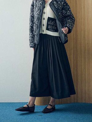 조개 프린트 플리츠 팬츠 ESFDVPT06BLK