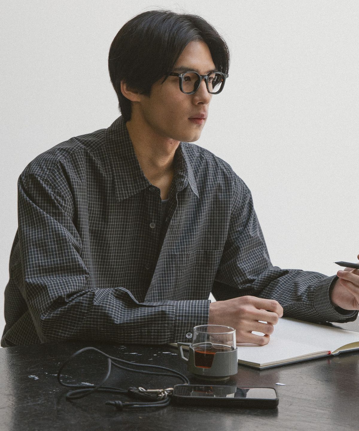 어나더 오피스(ANOTHER OFFICE) [AW] Ordinary Check Shirt (Black)