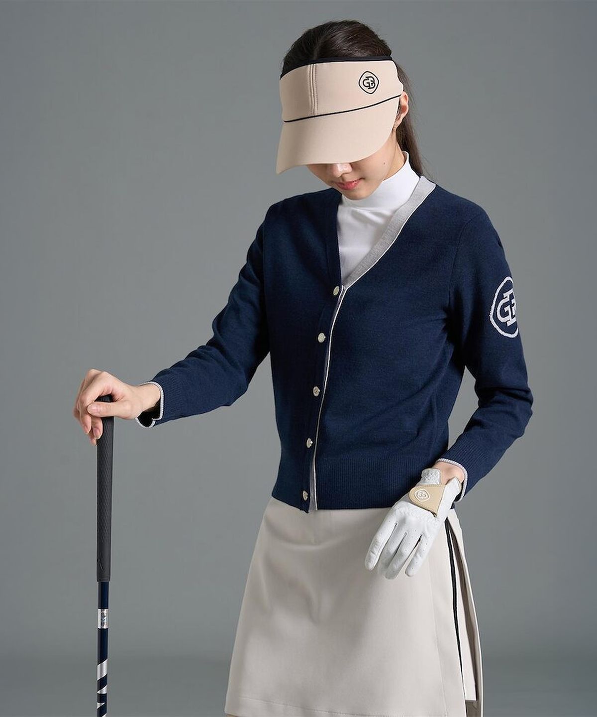 빈폴골프(BEANPOLE GOLF) 여성 브이넥 카디건 - 네이비 (BJ6251A03R)