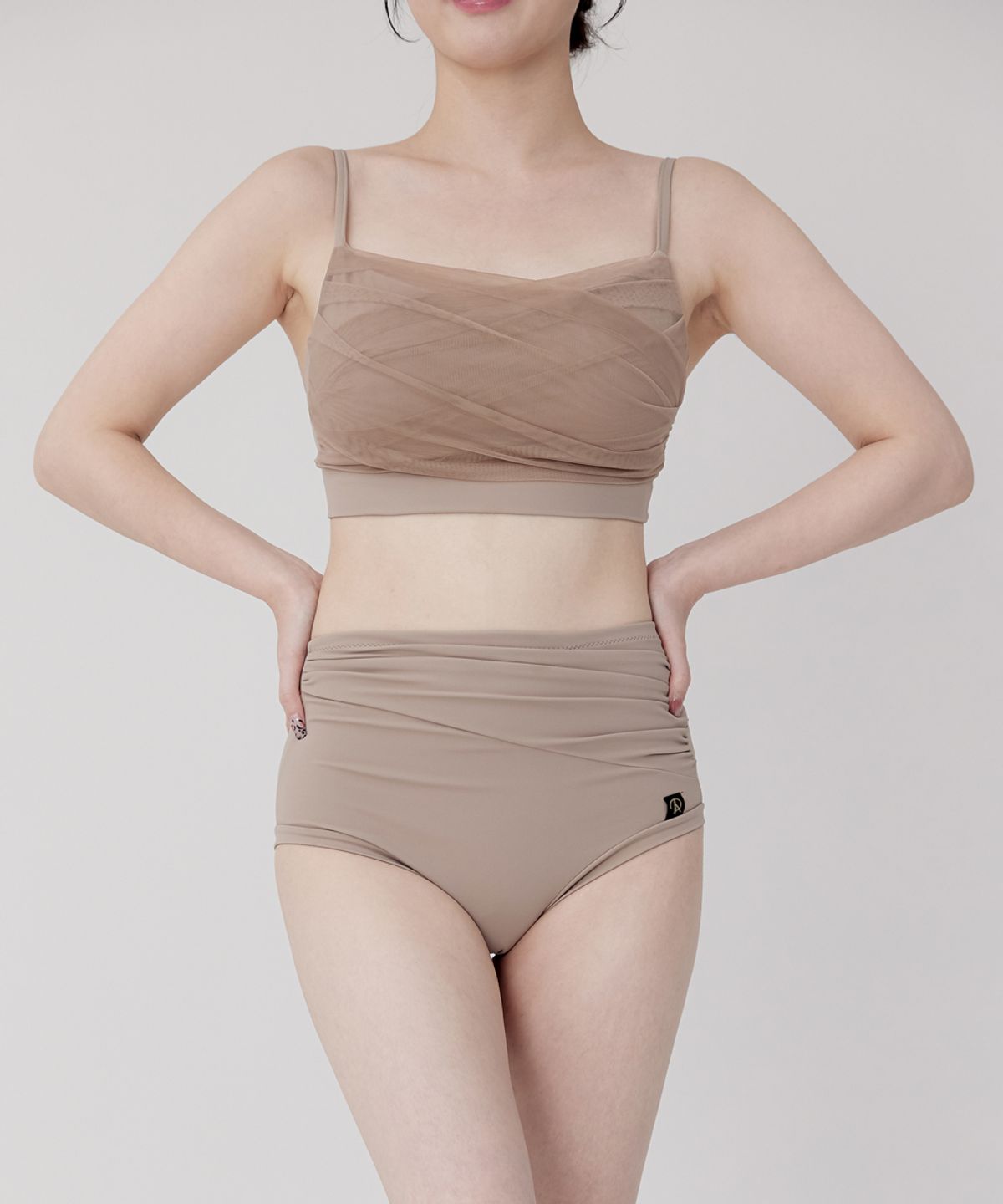 포리즈(PORRIZ) [SET] [뤼미에르_코코아베이지] 백리스 쉬폰 레이어 셔링 하이웨스트